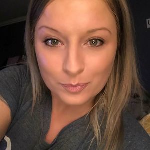 Meet your Posher, Nikki